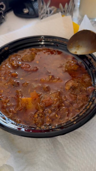 Tandoori Hut - I've never seen any meal so oily. It's literally soup. It has no flavor. - Indian Near Me - Buffalo, New York