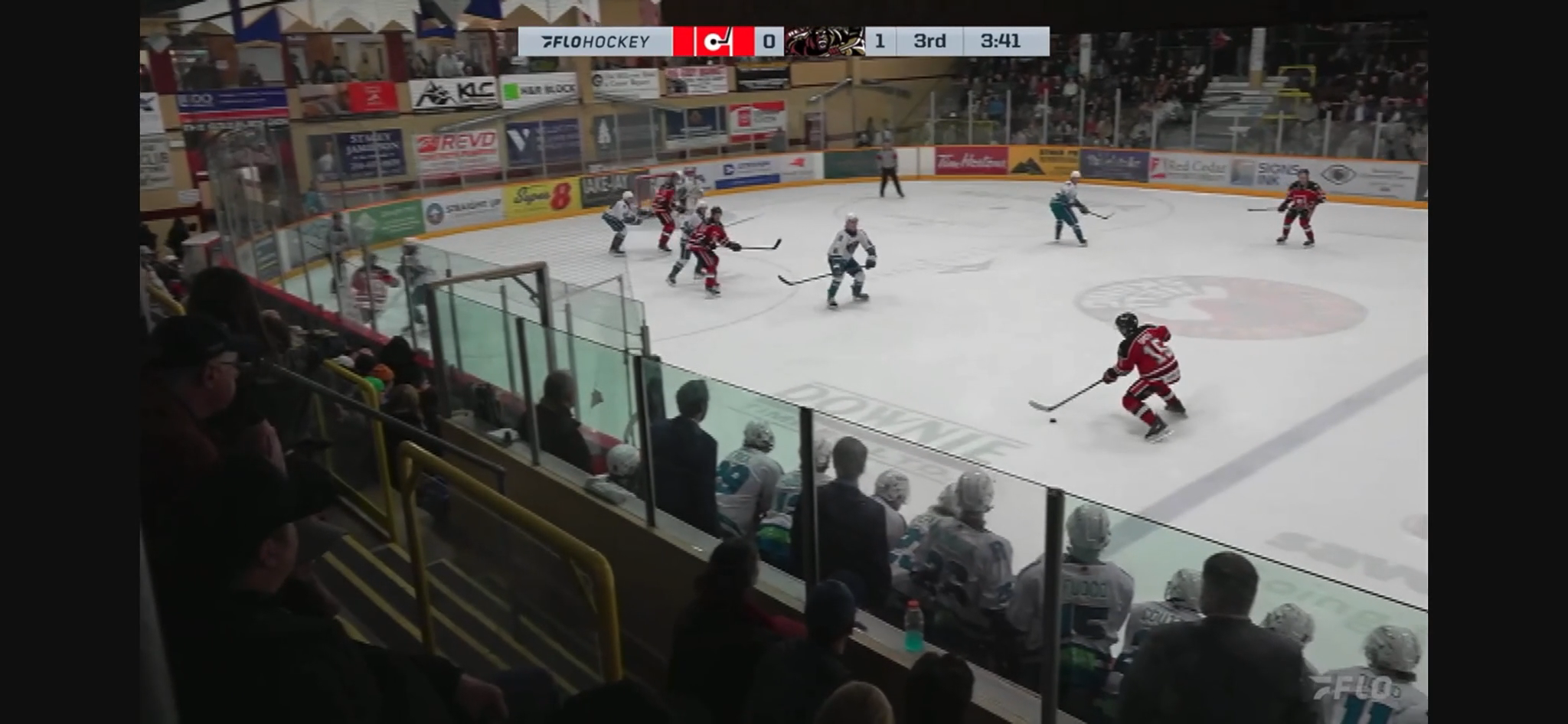 Tyler Smith's Blue Line Move & Screened Shot Attempt