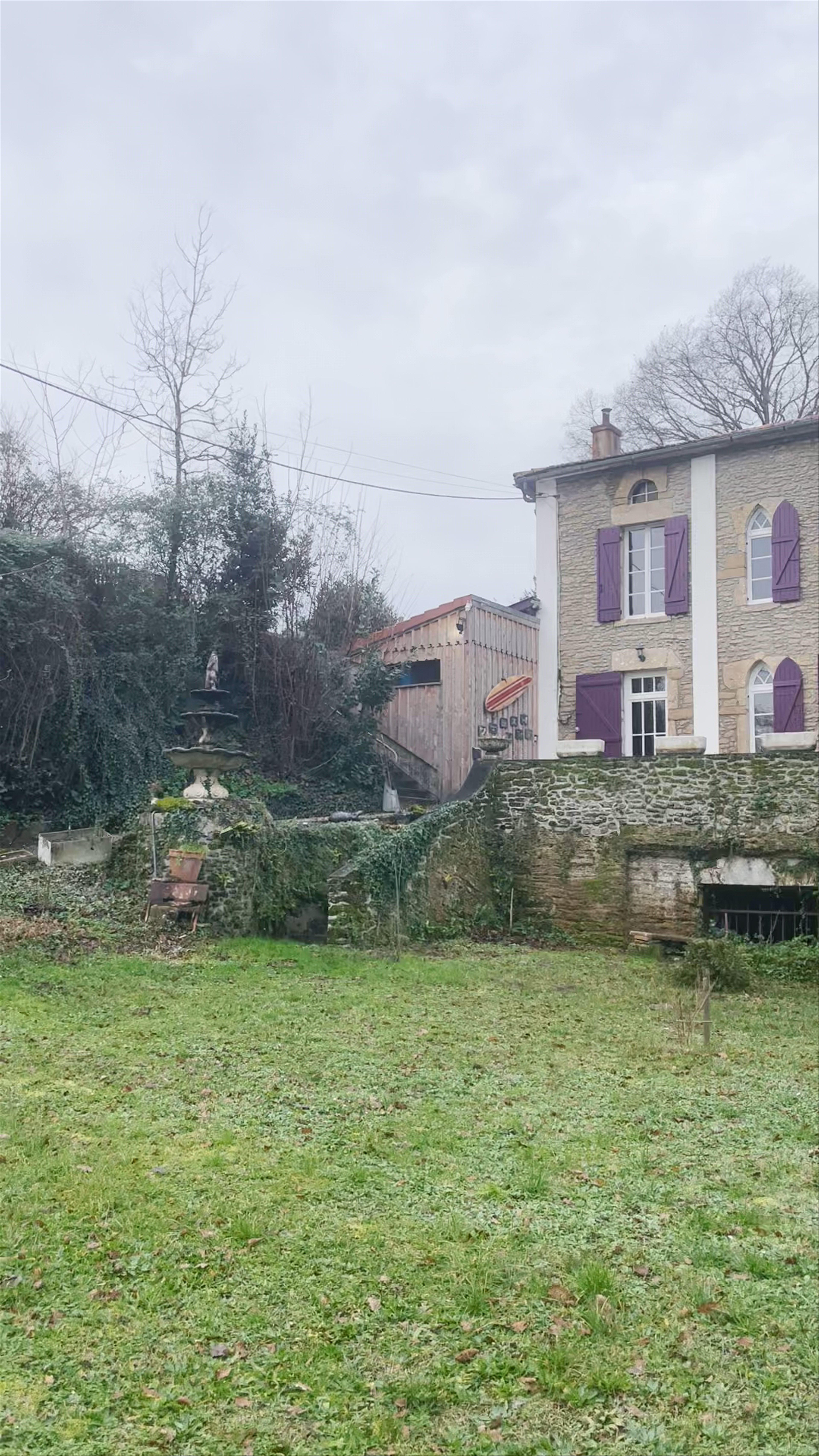 Les Volets Violets - SITE OFFICIEL - Meilleur tarif garanti