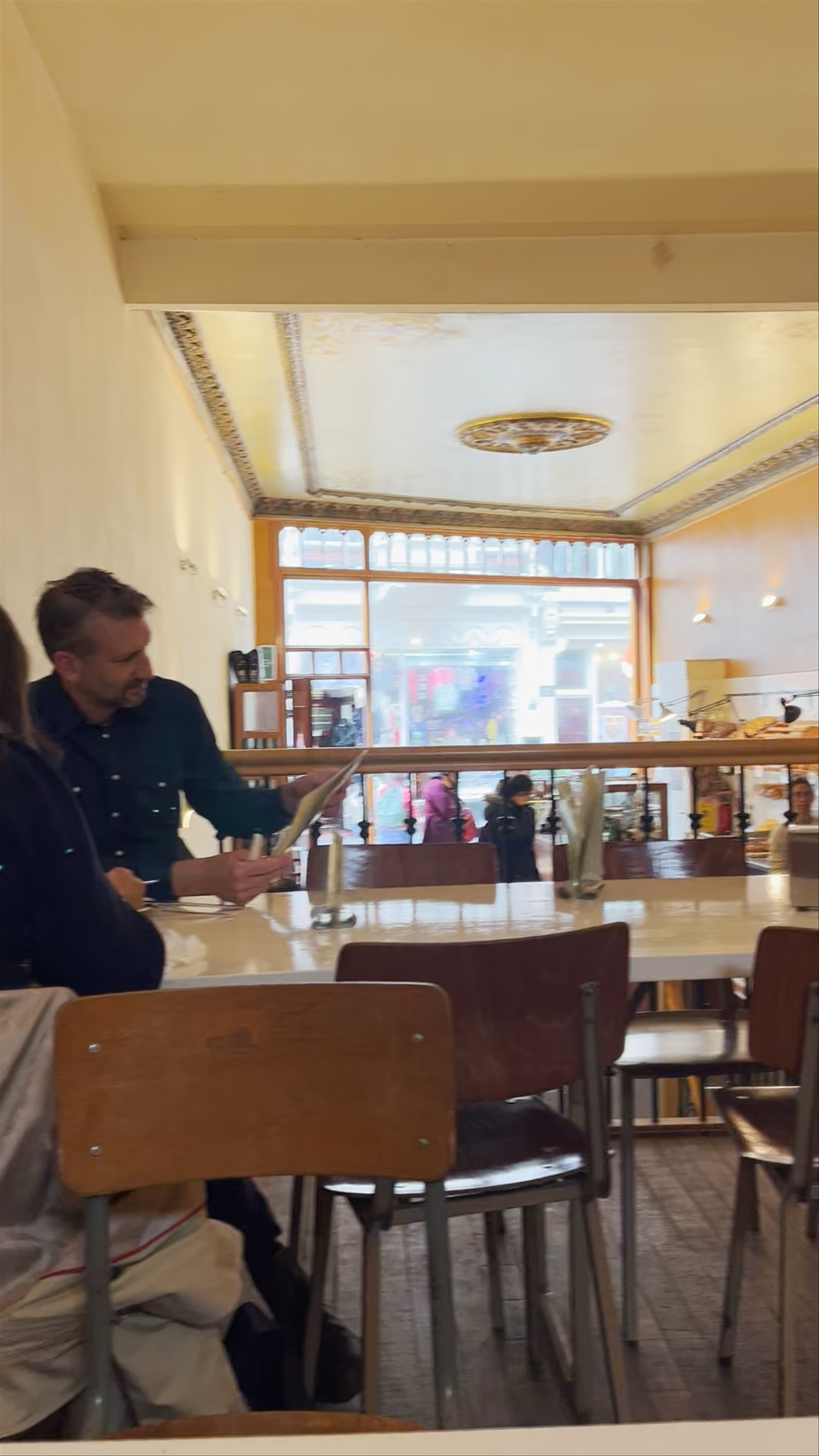 Brothers Niemeijer Cafe: Cozy Charm in Amsterdam