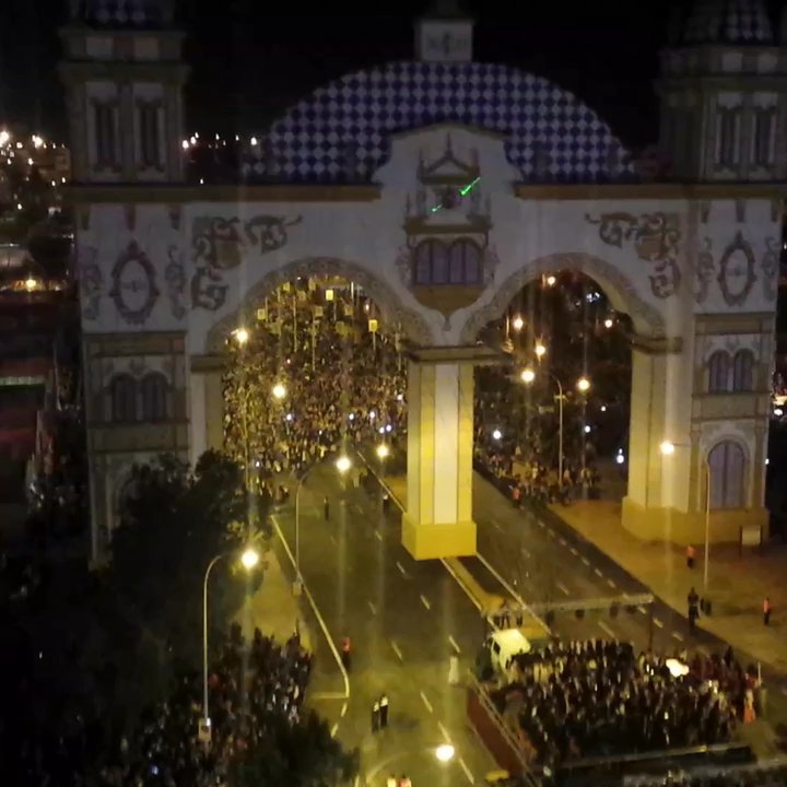 Feria de Abril - Video panorámico desde el ático - Festivals Near Me - Seville, SE