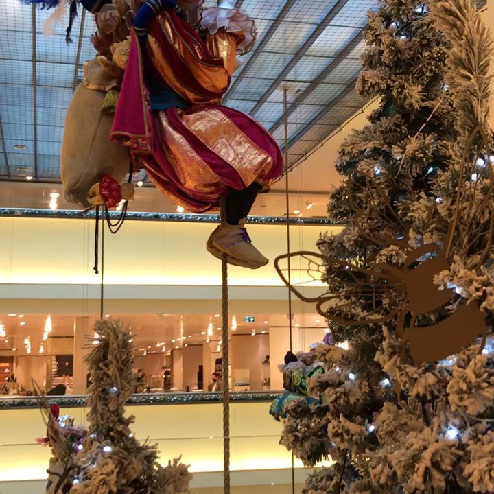 Gucci de Bijenkorf - Department Stores Near Me - Amsterdam, New Hampshire