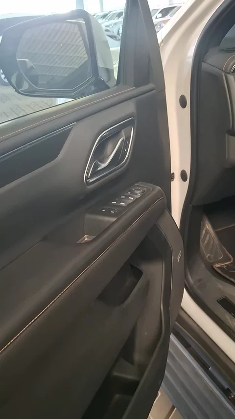 جي ام سي يوكن AT4 2023