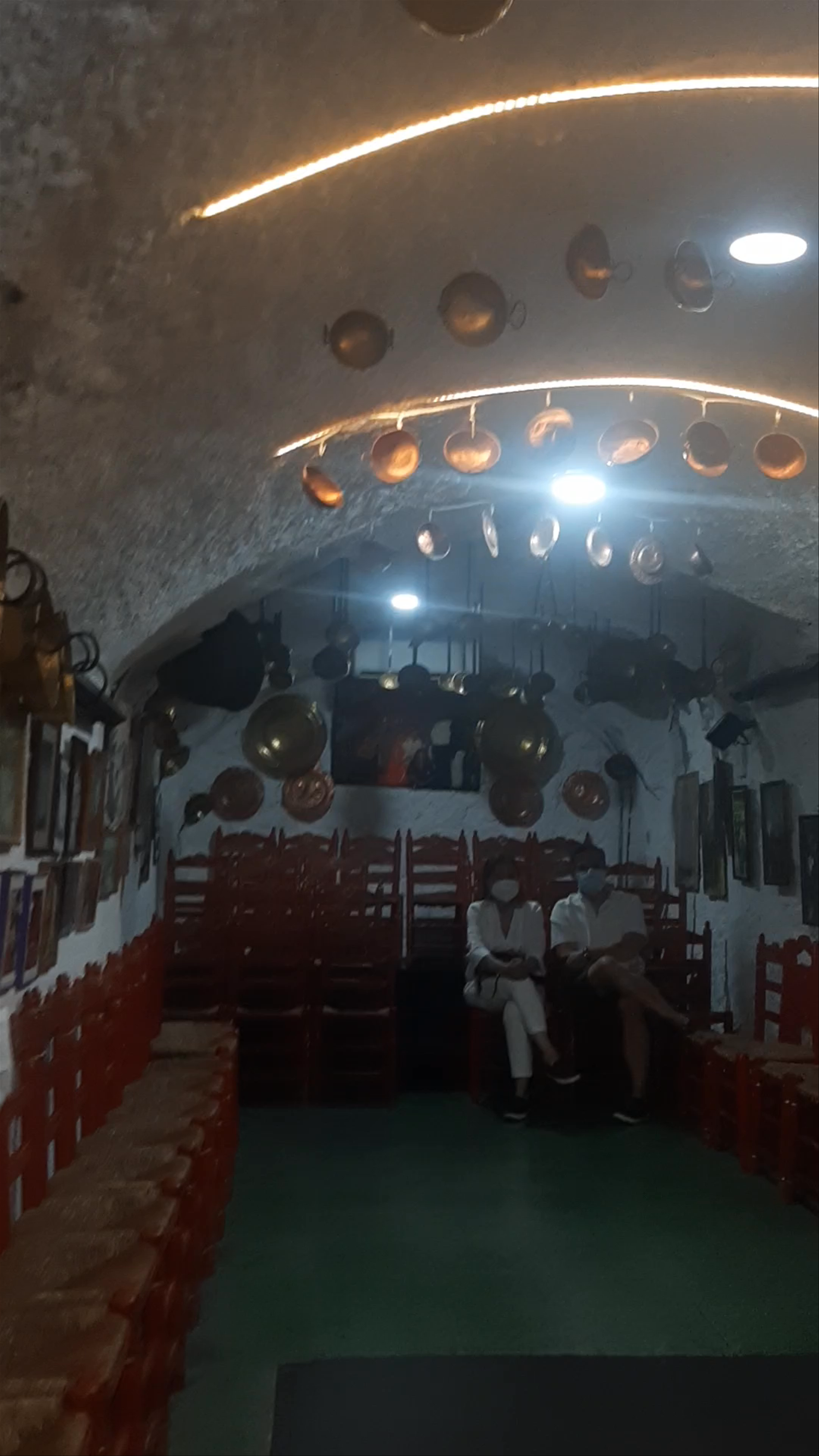 CUEVA LA ROCIO flamenco Granada - Espectáculo y Restaurante
