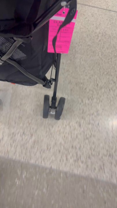 JetBlue - Broken stroller from just throwing out stuff around. - Airlines Near Me - Las Vegas, Nevada