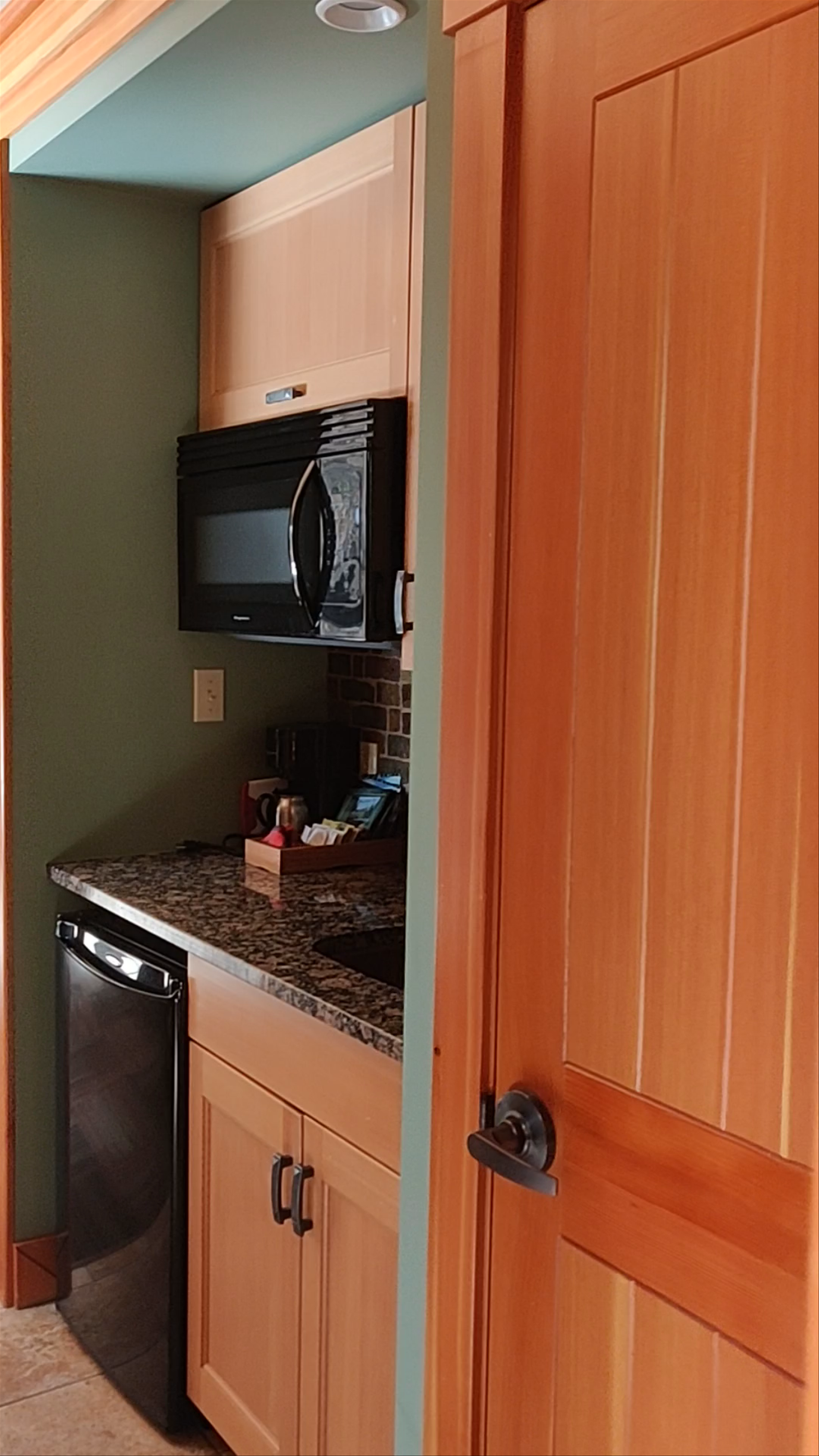 Alpine Village Resort Jasper