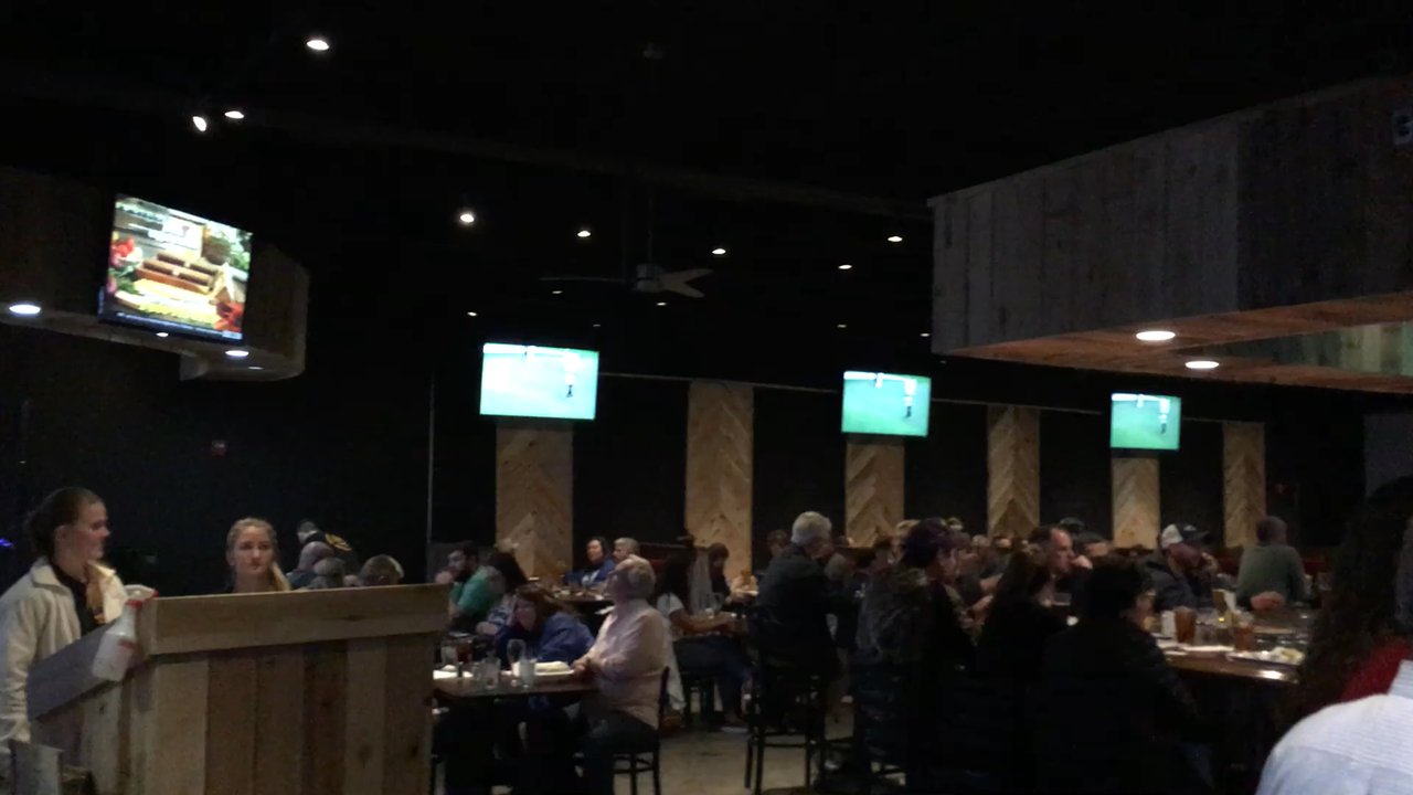 Versailles Brewing - Live music. - Brewpubs Near Me - Versailles, Kentucky