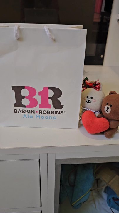 Baskin-Robbins - Thanks for the goodie bag! - Ice Cream & Frozen Yogurt Near Me - Honolulu, Hawaii