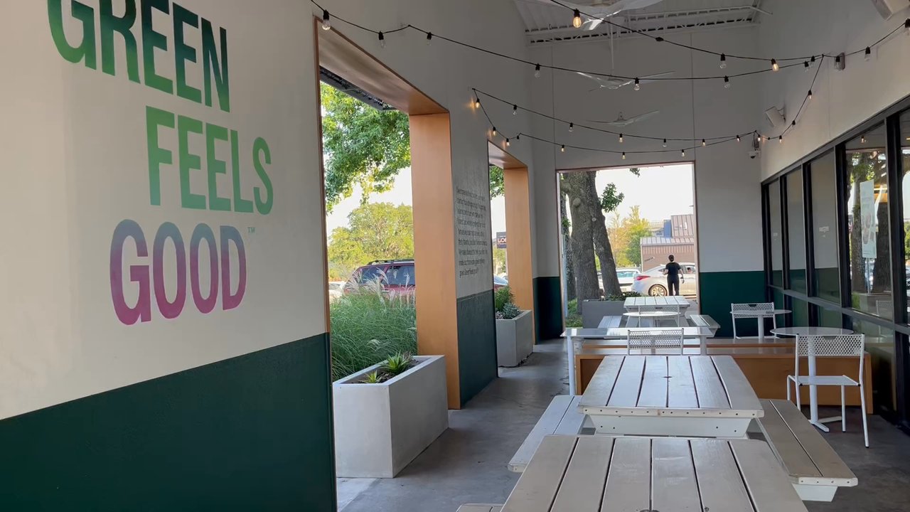 sweetgreen - Healthy Salads, Wraps, and Bowls - The covered outside benches - Salad Near Me - Dallas, Texas