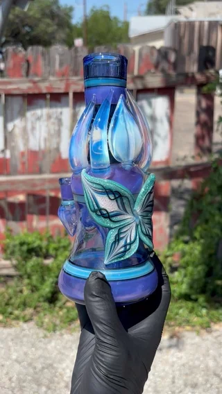 Preview pic of Blossom Glass dab rig W/ carb cap
