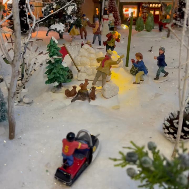 Four Seas Ice Cream - 2022#capecod #traindisplay #centerville #hyannis #modeltrainlayout  #christmasvillage #christmadisplay #fourseasicecream - Ice Cream & Frozen Yogurt Near Me - Centerville, Massachusetts
