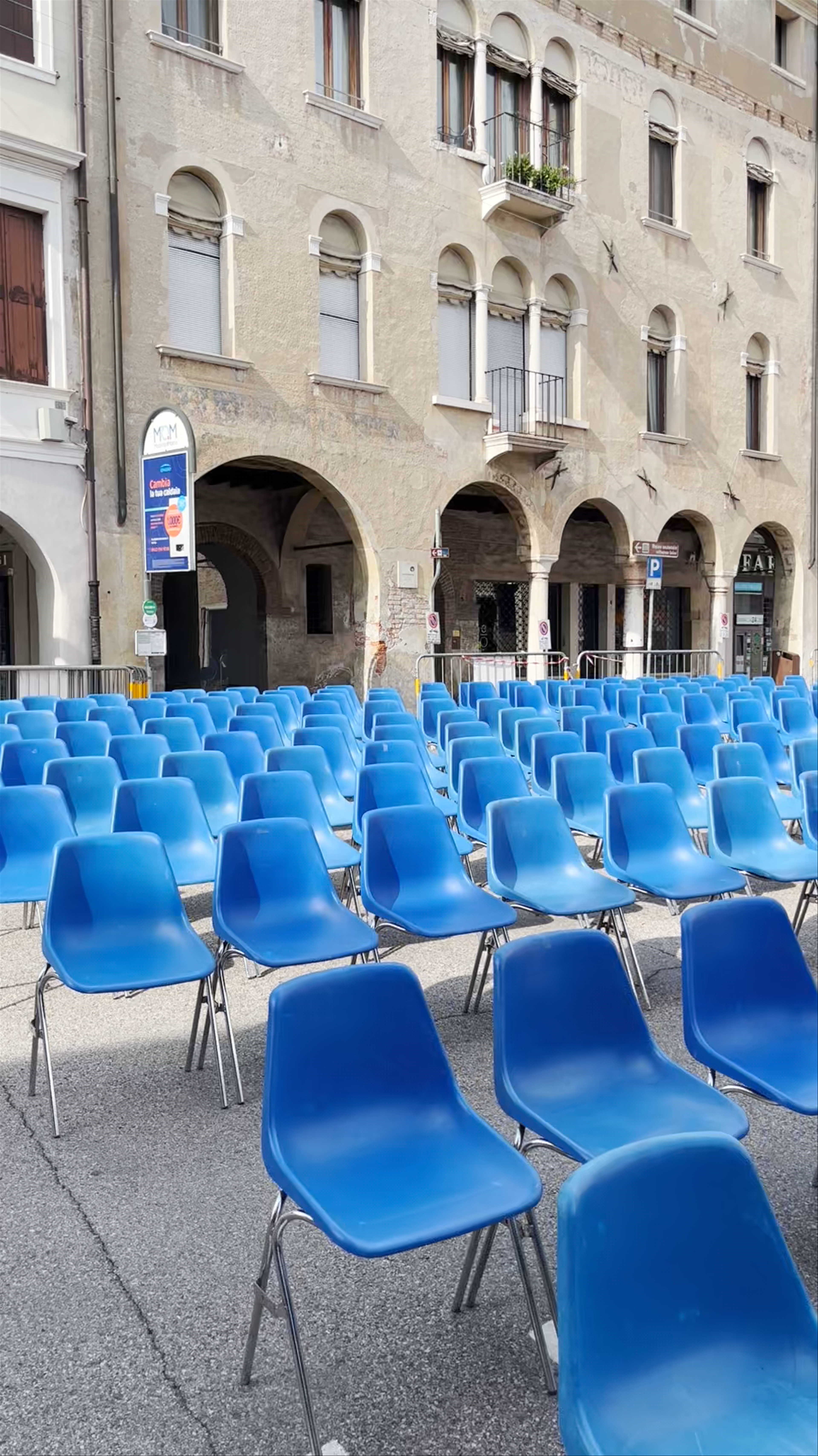Historic Piazza Santa Maria Maggiore in Treviso: Open-Air Cultural Gathering