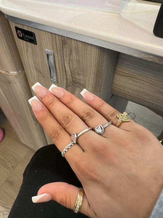 Q Nails Salon - Nail Salons Near Me - Houston, Texas