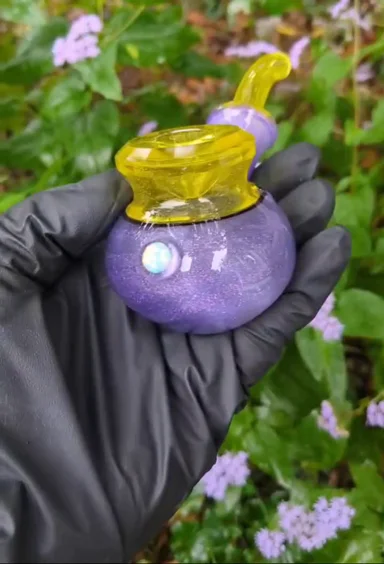 Preview pic of Crux Glass chalice dry 2020 lemondrop UV dichro cold work opal