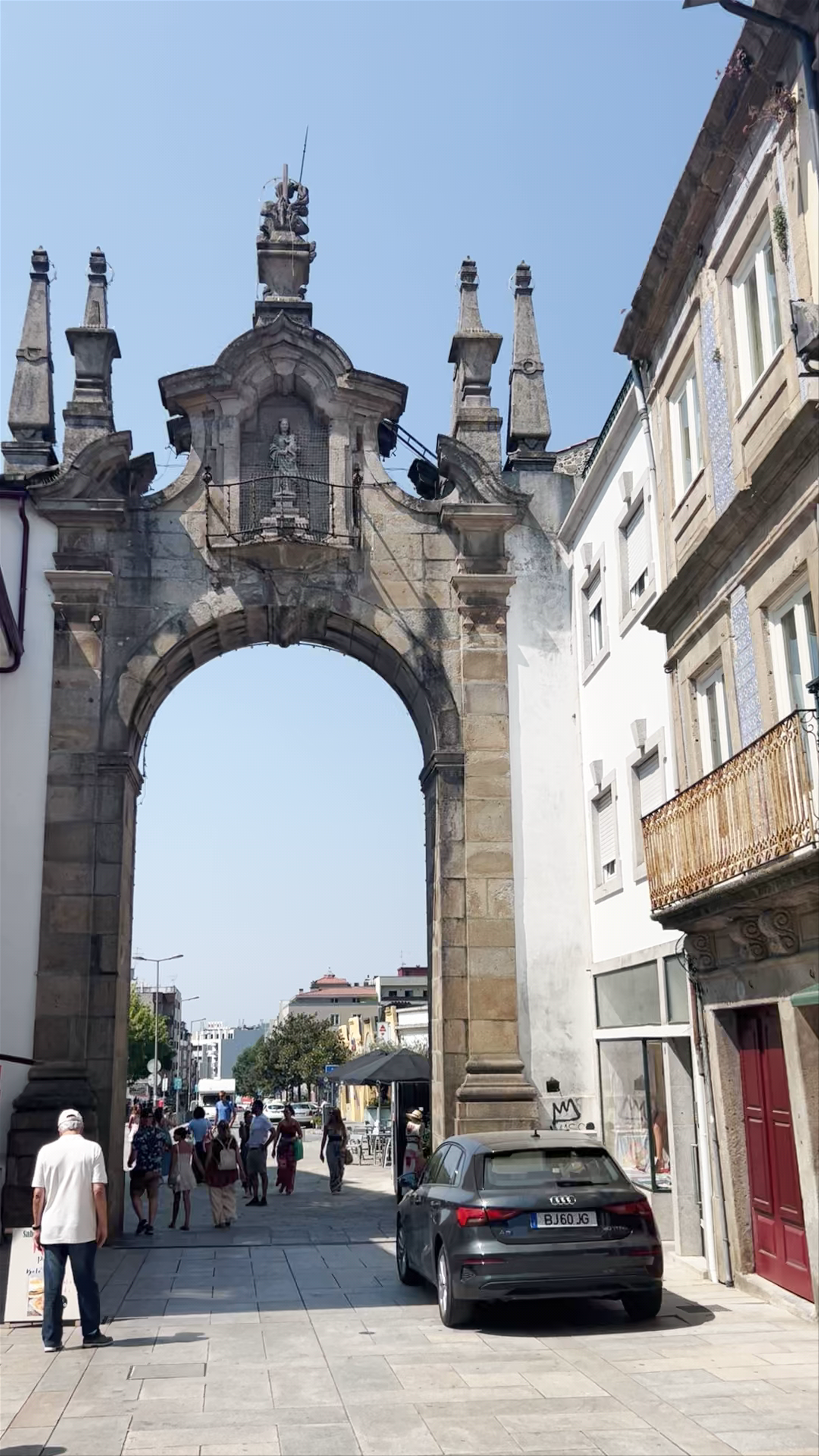 Arco da Porta Nova