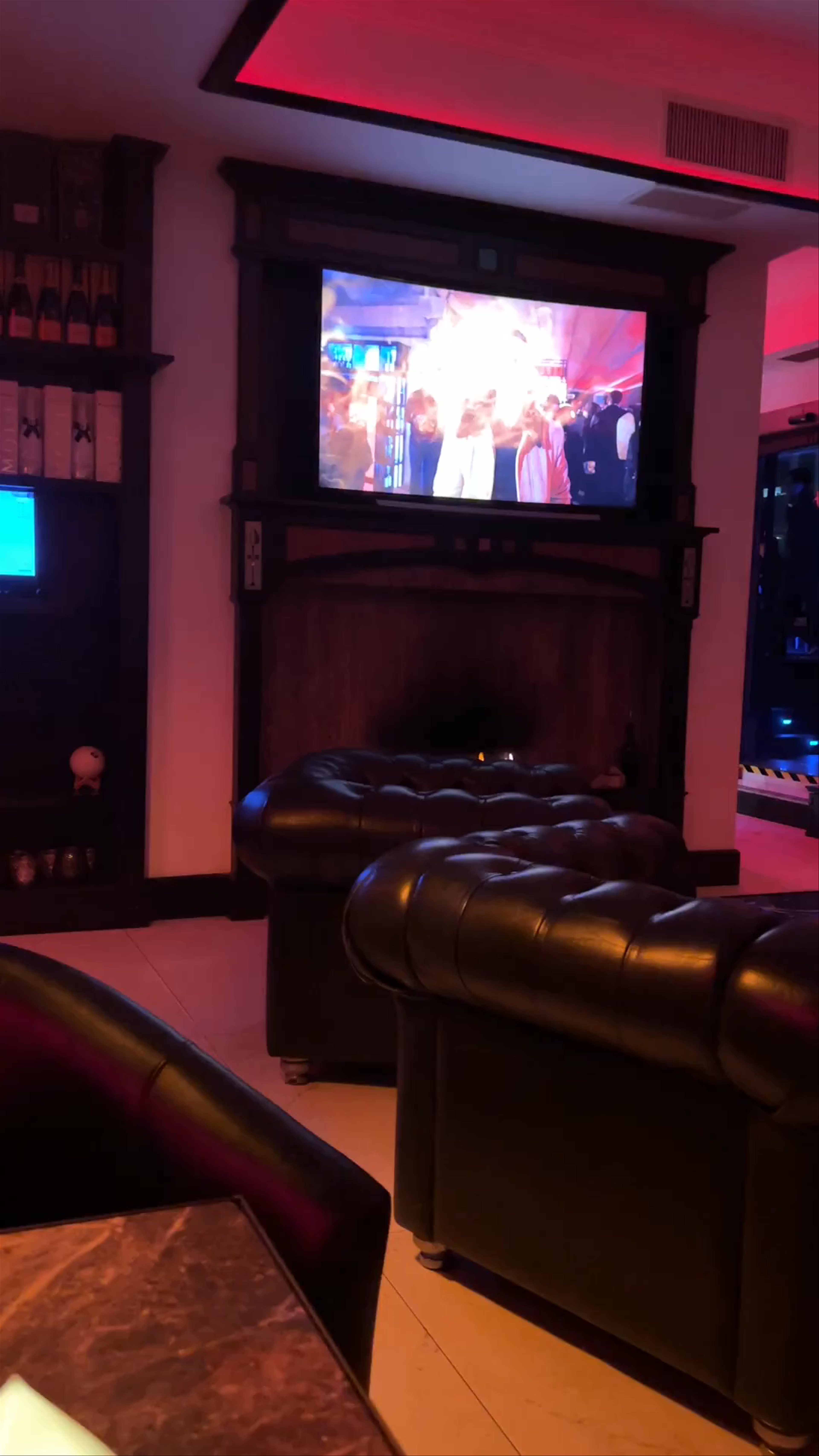 Piso 15 Sky Bar by Vuelta Abajo Social Club