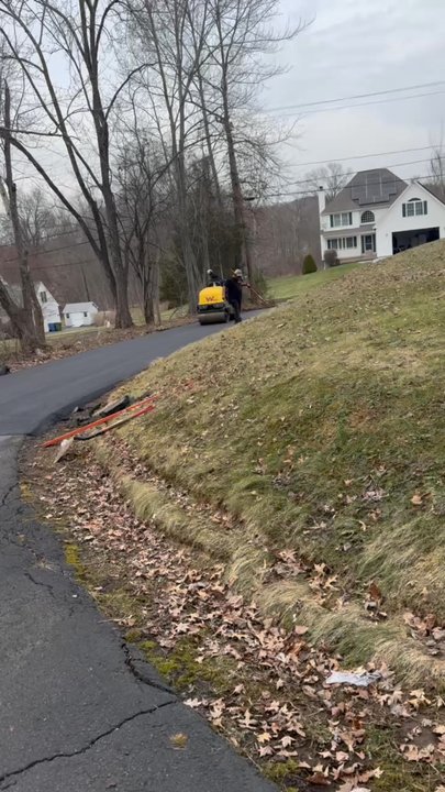 The Driveway Guys - Working professionally - Masonry/Concrete Near Me - Franklin, Connecticut
