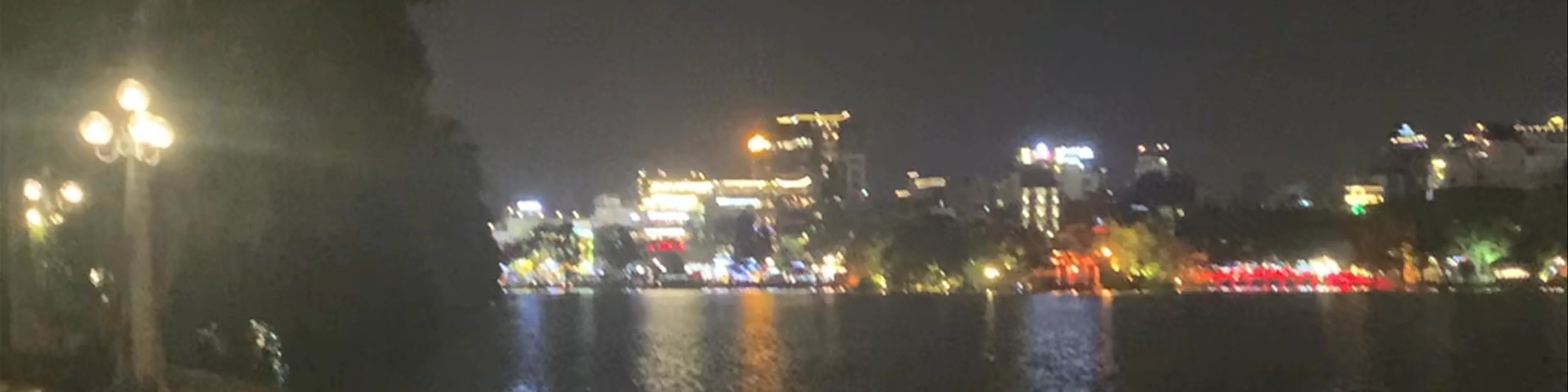 Hoàn Kiếm Lake