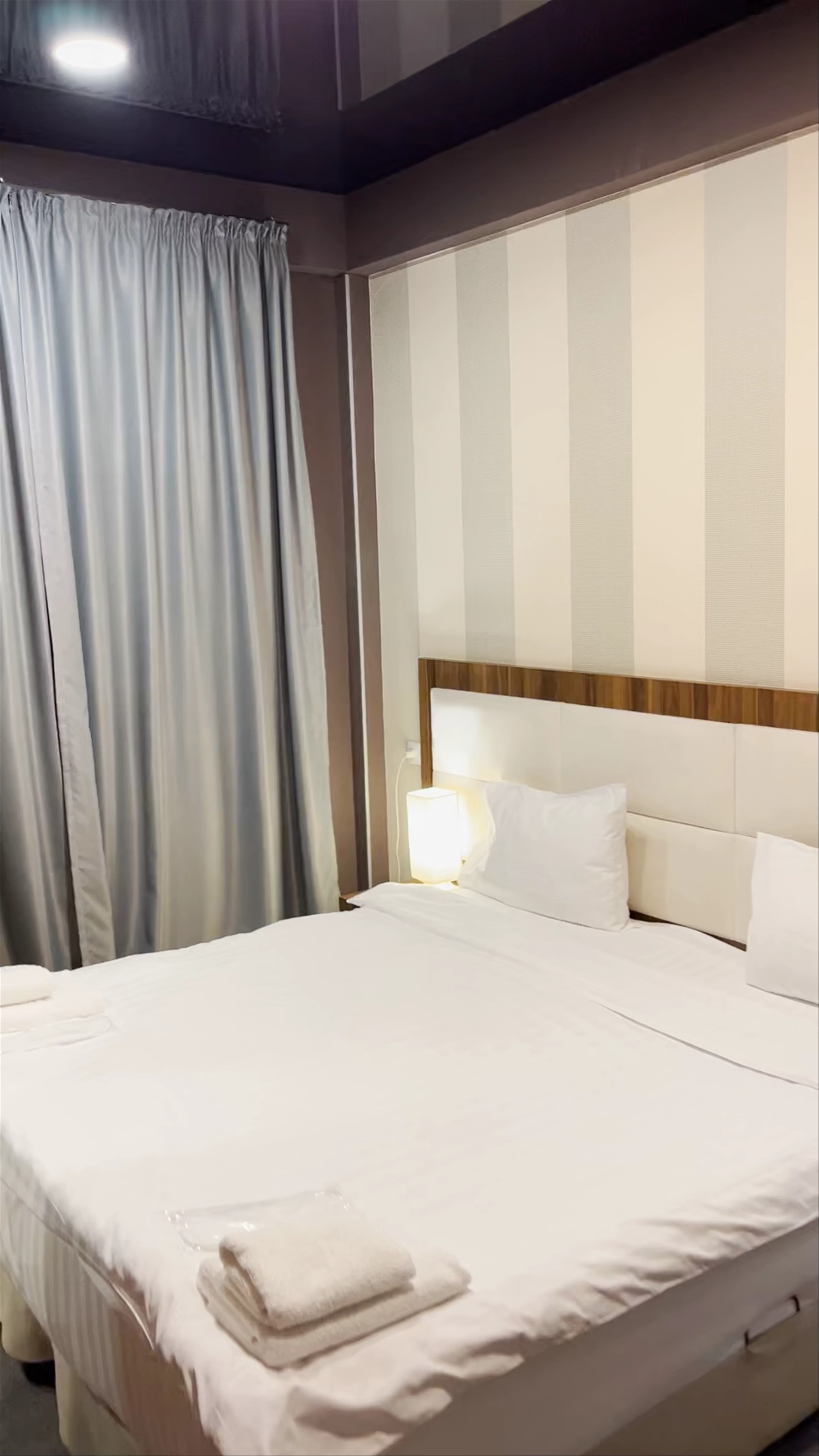 Apart Hotel West