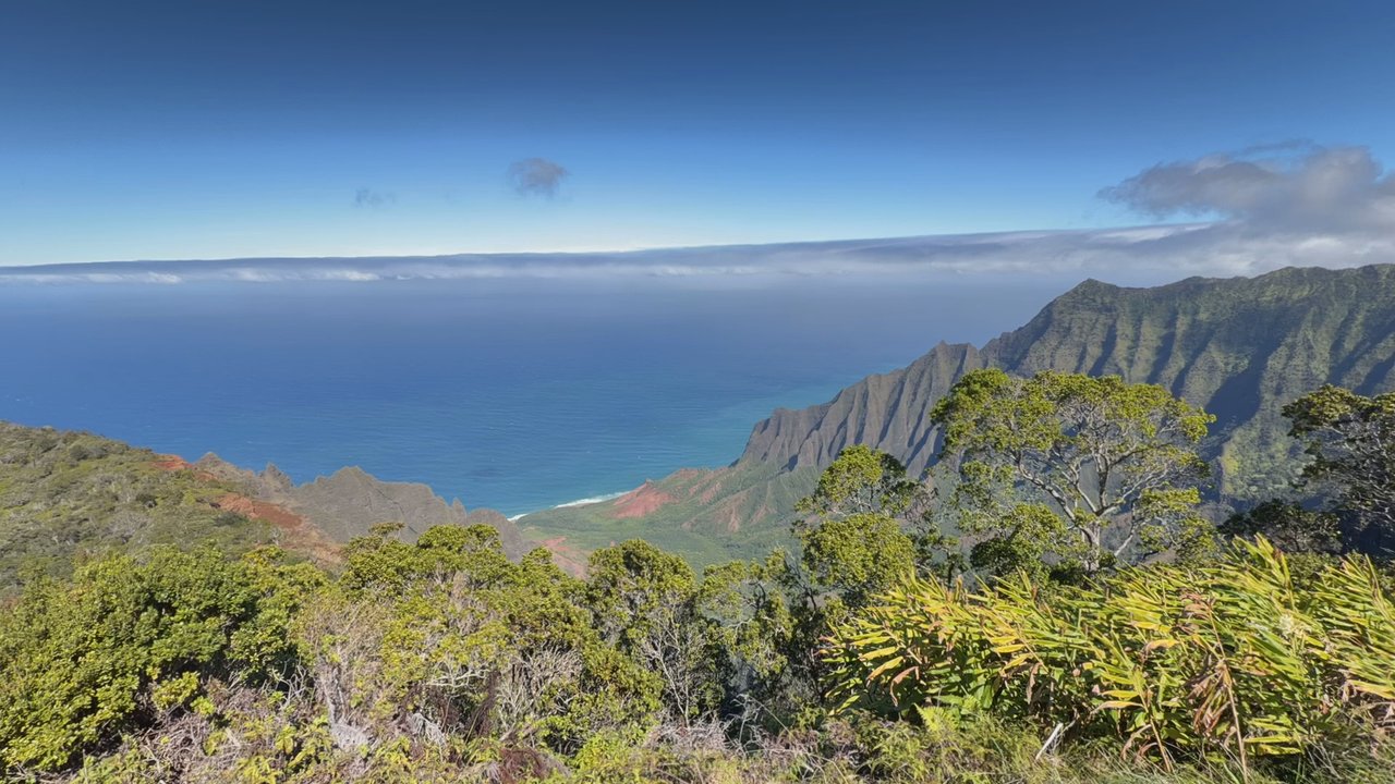 Kalepa Ridge Trail - Views - Hiking Near Me
