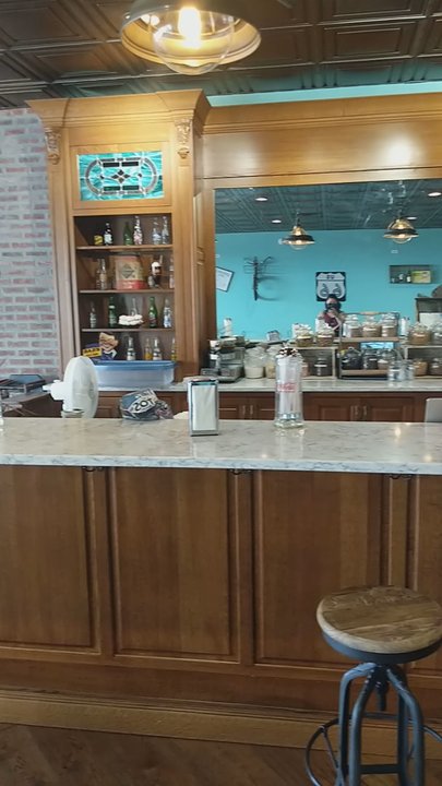 Soda & Scoops - Front count - Ice Cream & Frozen Yogurt Near Me - Rolla, Missouri