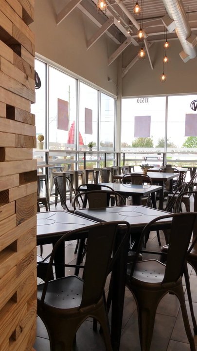 Zero Degrees - Inside of zero degrees. Clean and bright.. - Bubble Tea Near Me - Cypress, Texas