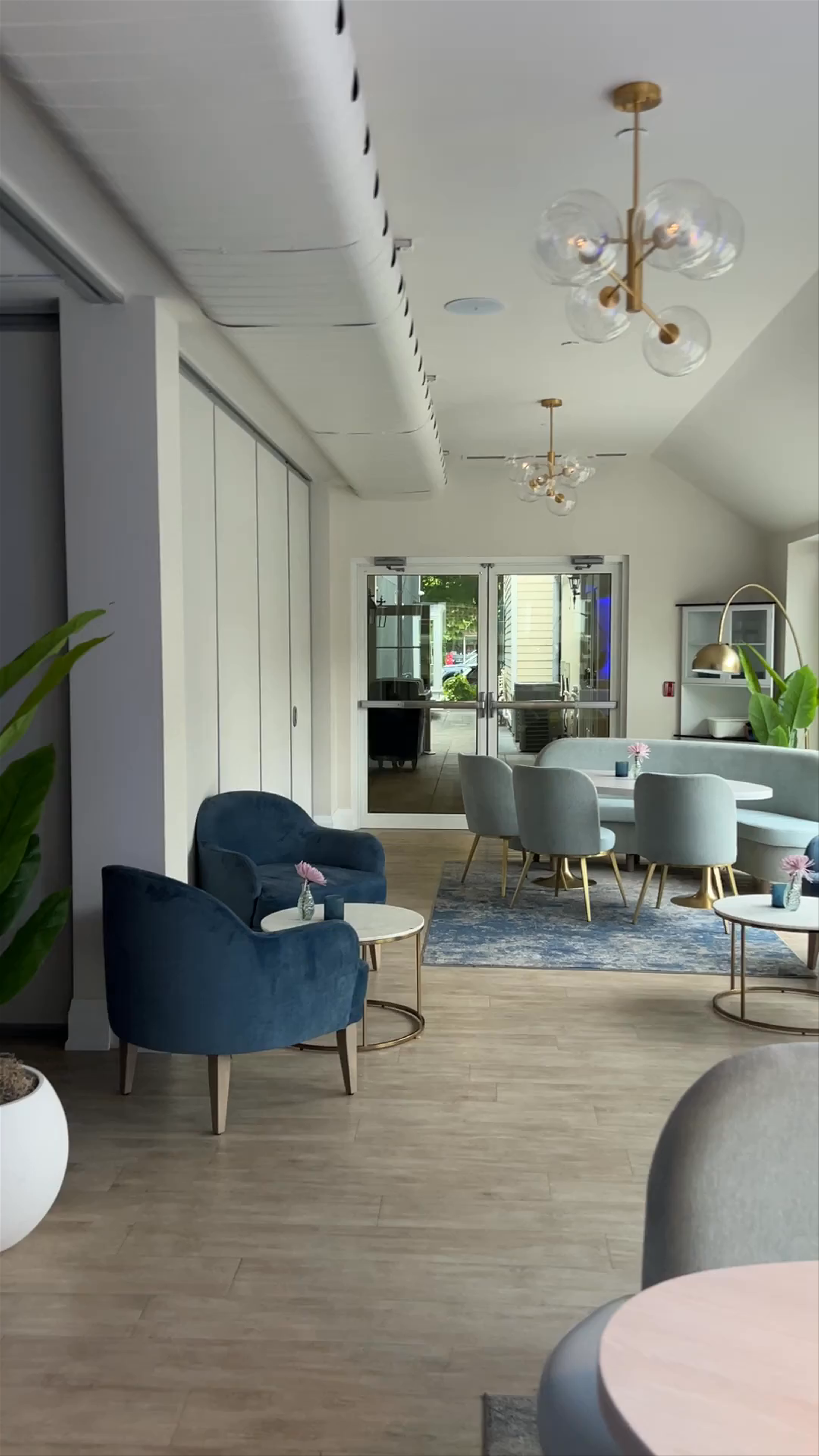 124 on Queen Hotel and Spa