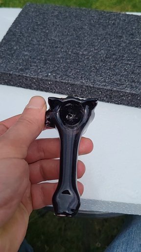 Preview pic of Black kitty pipe