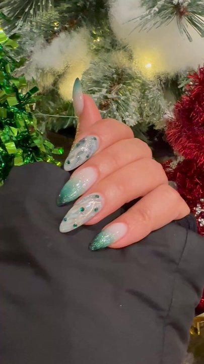 Lush Lyfe Studio - Nail Technicians Near Me - Burlingame, California