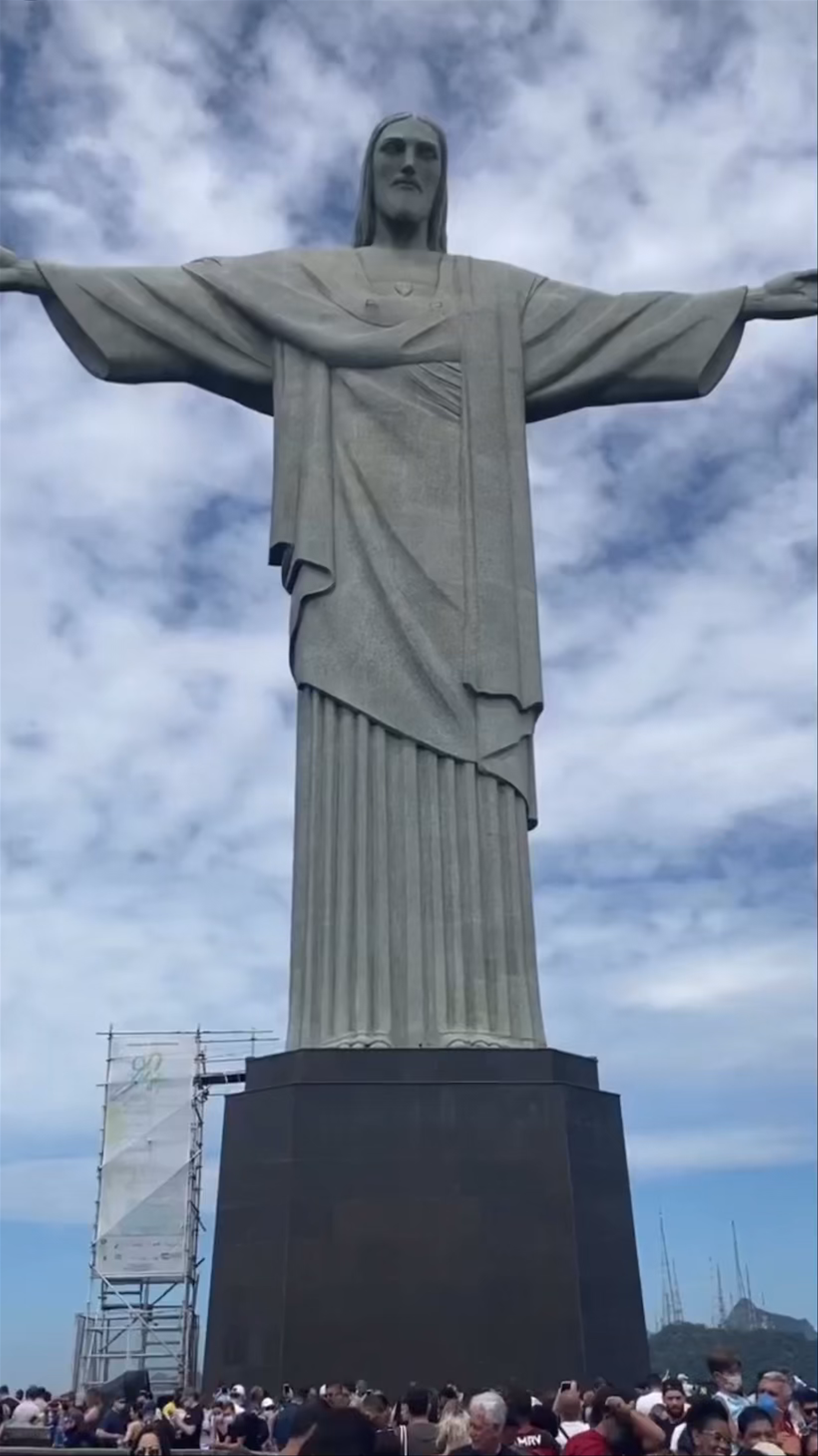 Christ the Redeemer: Majestic Views and Spiritual Awe in Rio de Janeiro