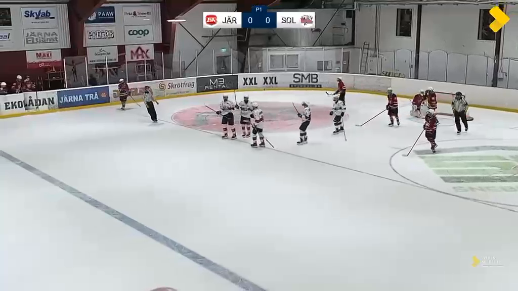 D – Activates in transition and scores as the second wave | Sollentuna HC U16