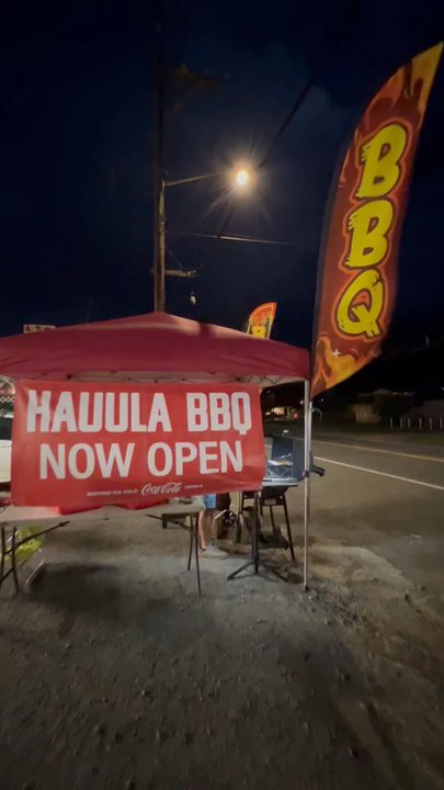 Hauula BBQ - 9.20.23 Firing up the grill to order on the side of the main very busy road - Korean Near Me - Hauula, Hawaii