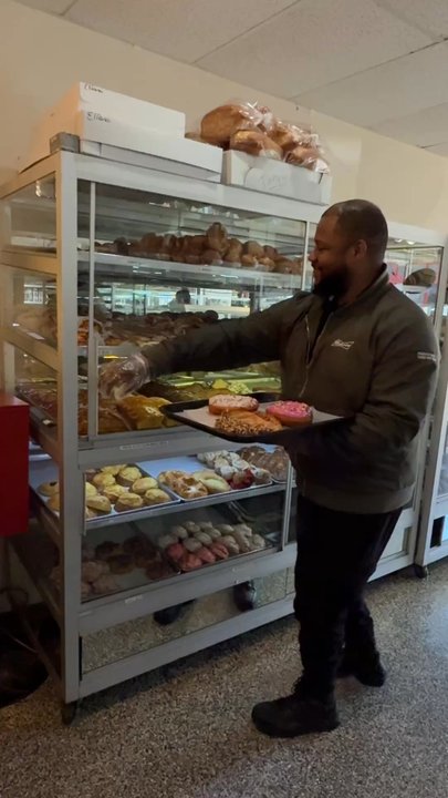 Diana's Bakery - Bakeries Near Me - Saint Louis, Missouri
