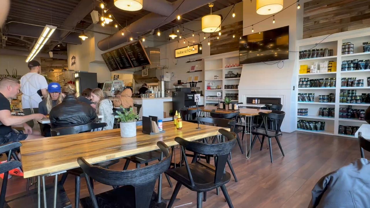 Redmond Heritage Farm Store - Cute cafe area. Good food. Great drinks. Love this store. - Health Markets Near Me - Orem, Utah