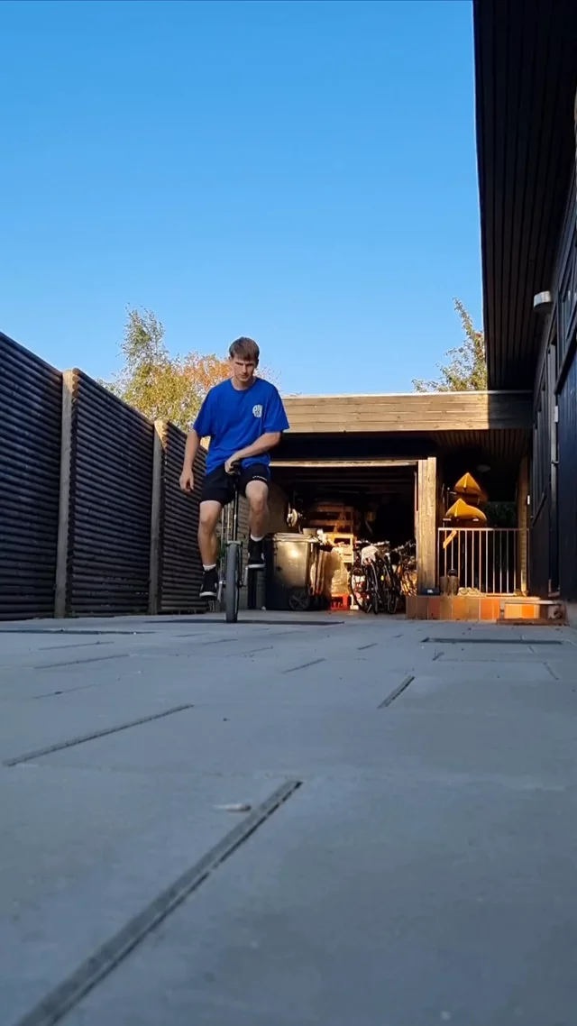 riu submission: 90 out to 270 down in