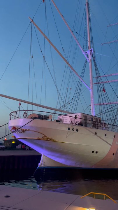 Segelschulschiff Gorch Fock - Gorch Fock 1 - Hafentage 5/24 Stralsund - Tours Near Me - Stralsund, MV