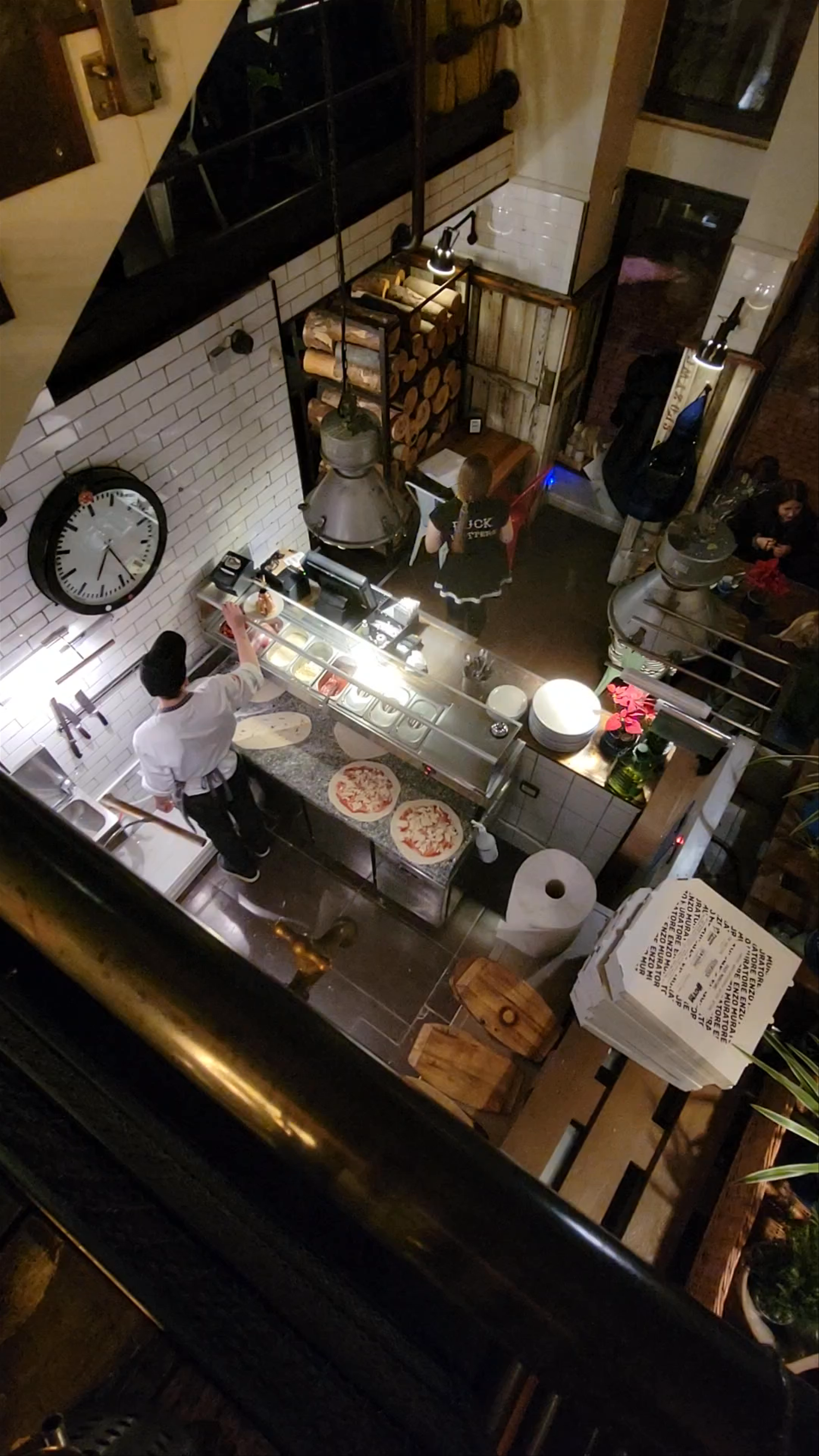 Sexy Duck by Enzo Muratore: Artisan Pizza Craft in Lublin