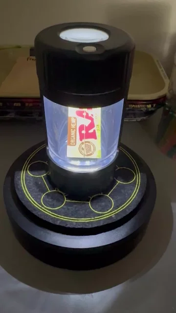 Preview pic of Stash Jar/Lightup/Magnifying/Grinder