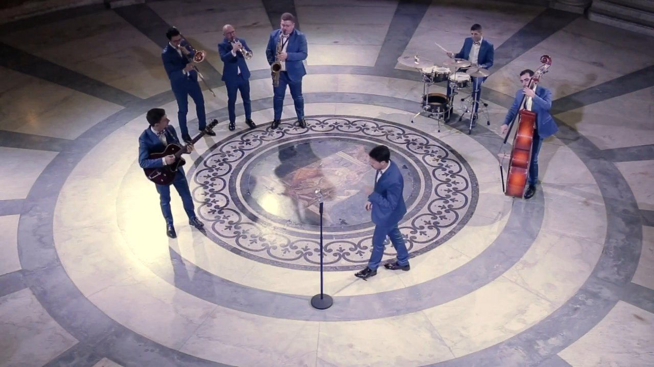 The Italian Swing Orchestra - Let's Swing - video