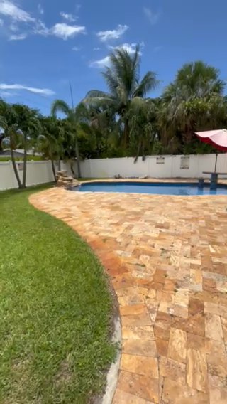 Listing photo-2