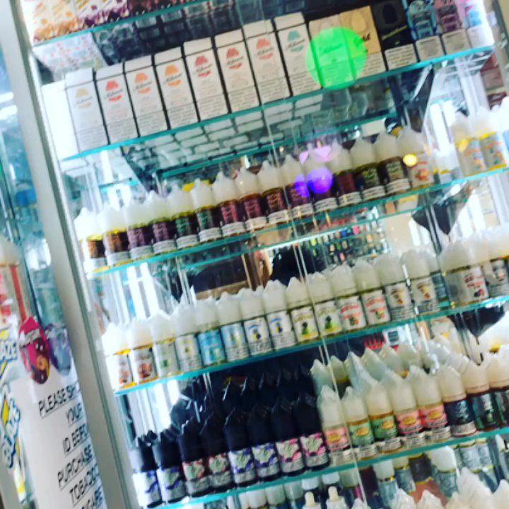 electronic cigarette shop near me Video carousel 1 of 1 with ID THAkRJ3bNpNO-2h4O-cPKw for Smoke N E-Vape