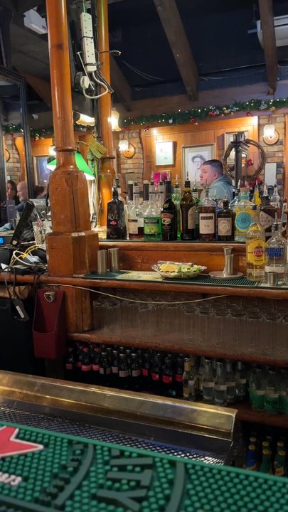 Sinnotts - Pubs Near Me - Dublin, D