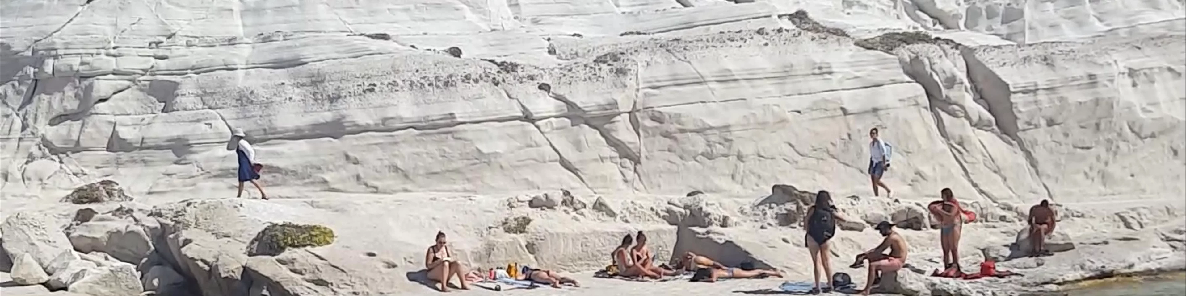 Sarakiniko Beach