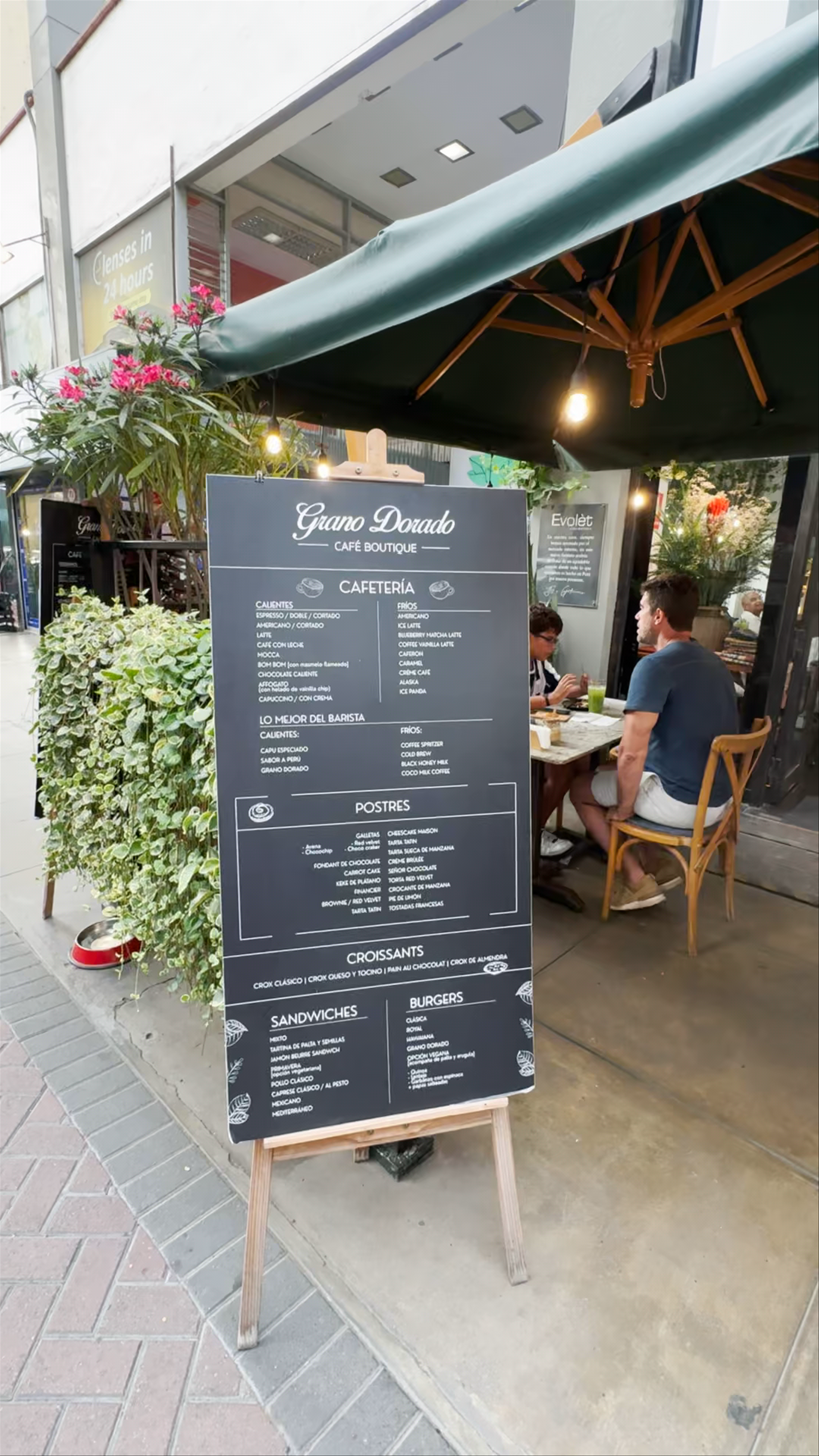 Grano Dorado / Evolèt - Café Restaurante