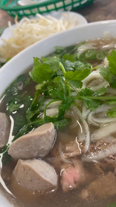 Pho Hong Long - I was always order a custom combo: Pho Tái, Sách, Bò Viên - Vietnamese Near Me - Gardena, California