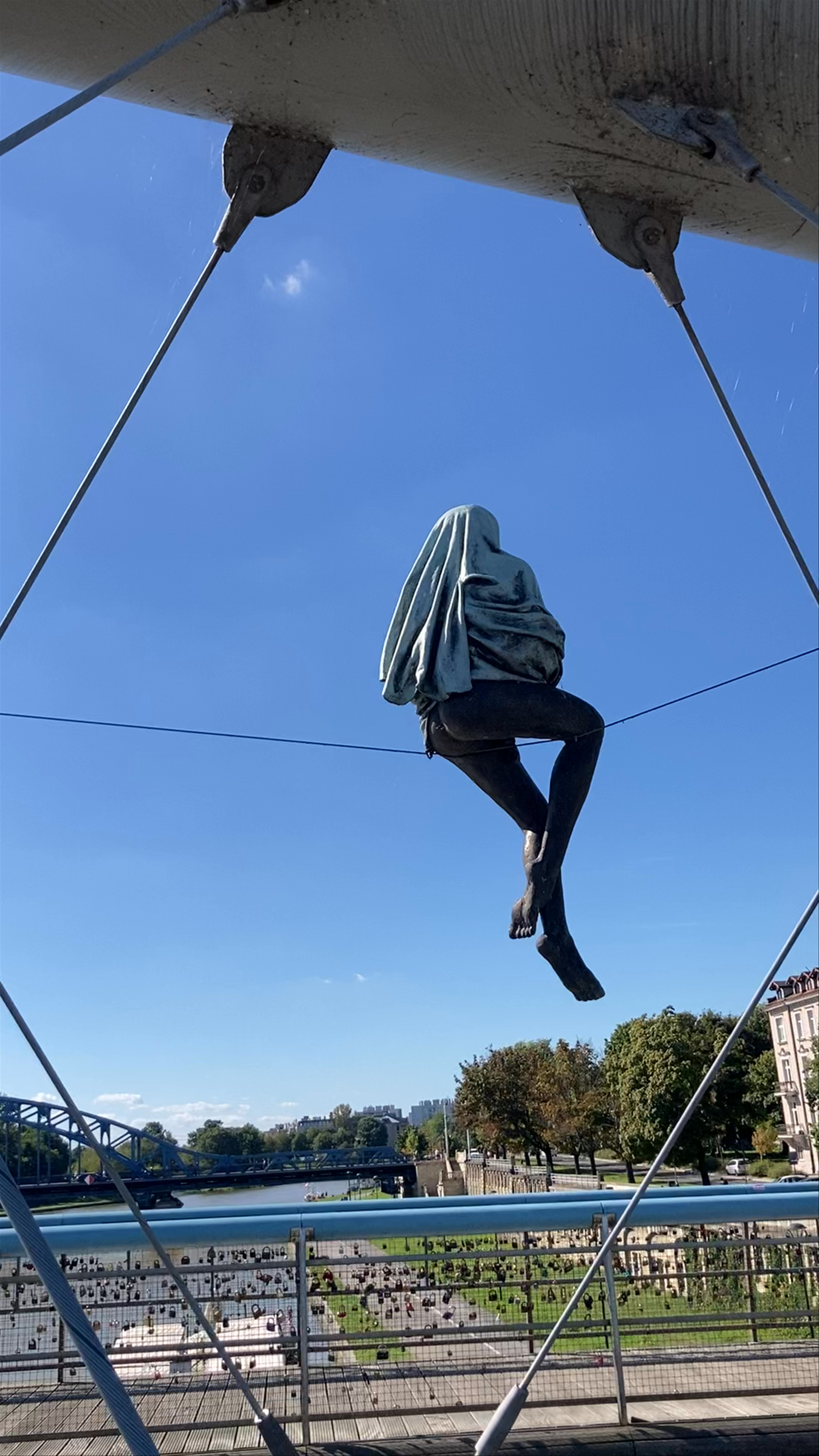 The Bridge of Locks – Artistic Wonder and Urban Serenity in Kraków