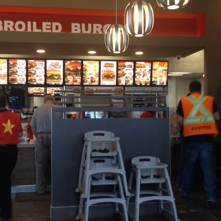 Carl's Jr - Interior - Burgers Near Me - Edmonton, Alberta