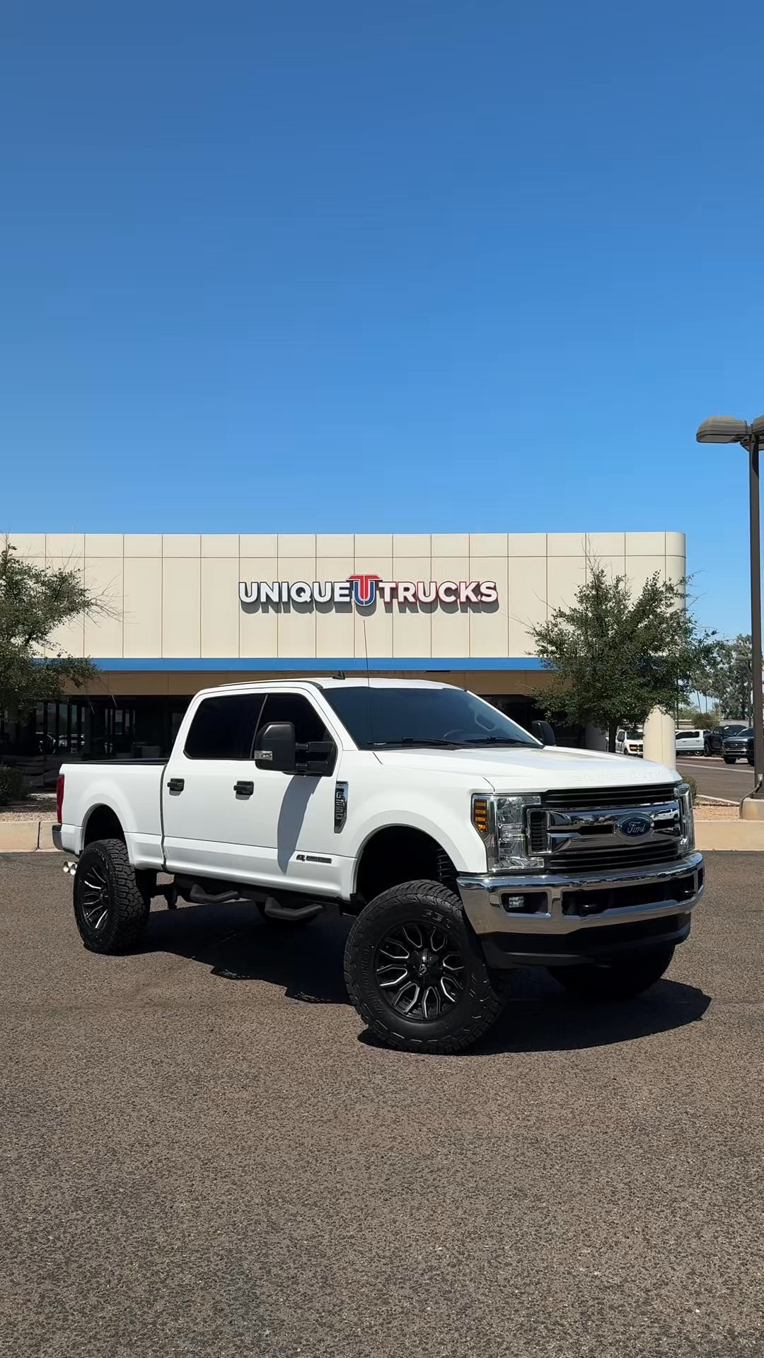 Unique Trucks - #F57693 - 2019 Ford F-250 Super Duty XLT Crew Cab