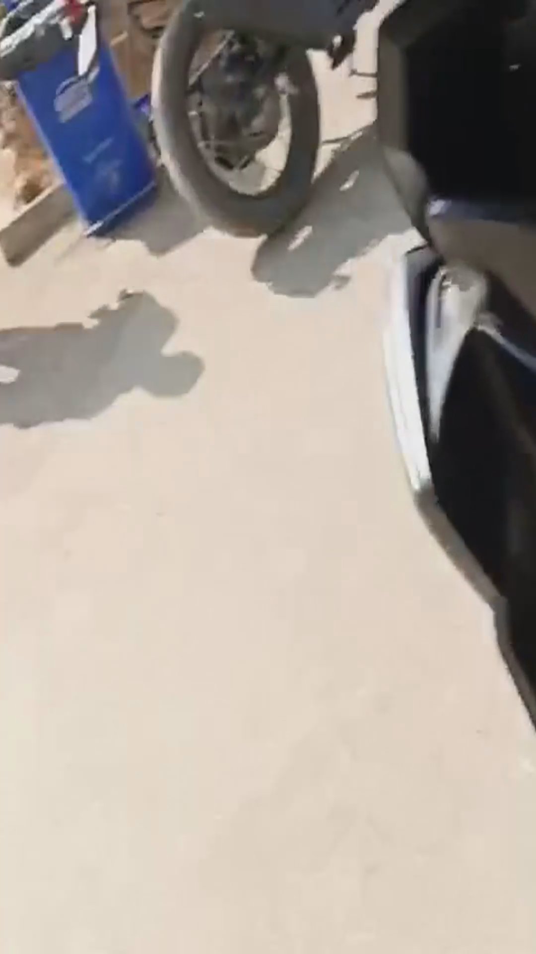 Walk-around video thumbnail