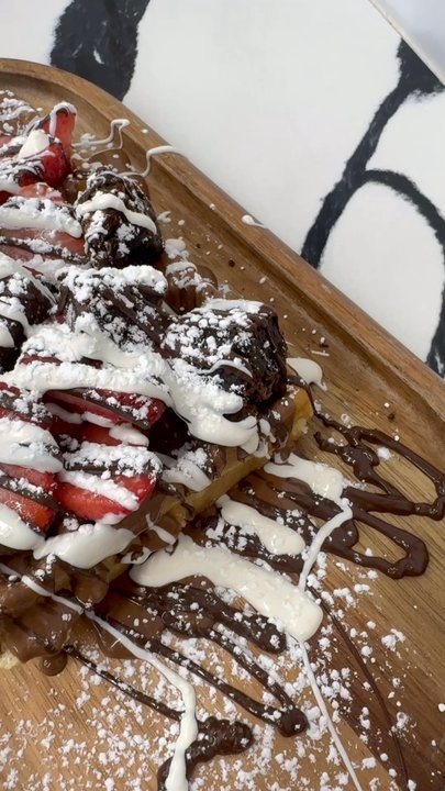 Chocolate House - Desserts Near Me - Queens, New York